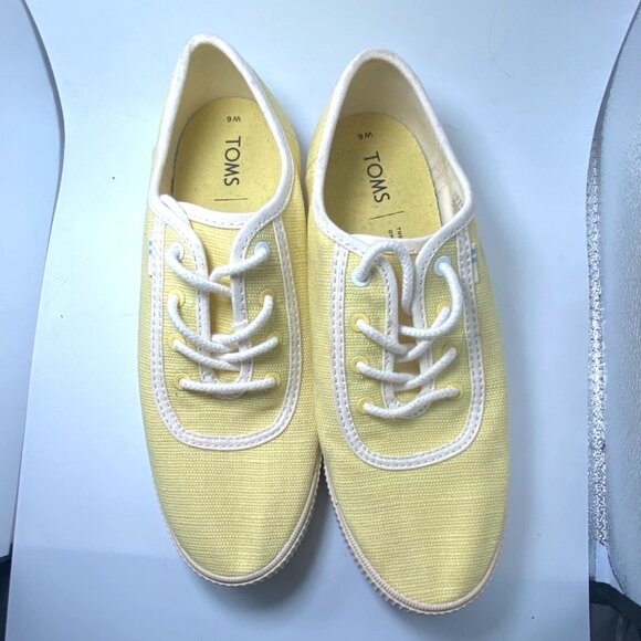 Toms Yellow Canvas Sneakers Womens Size 6 Casual Lace-Up Shoes - Picture 3 of 5
